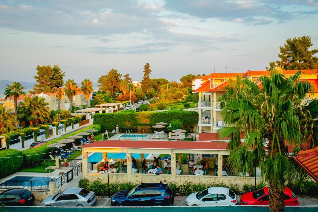 Golden Residence Family Resort Pefkochori Eksteriør billede