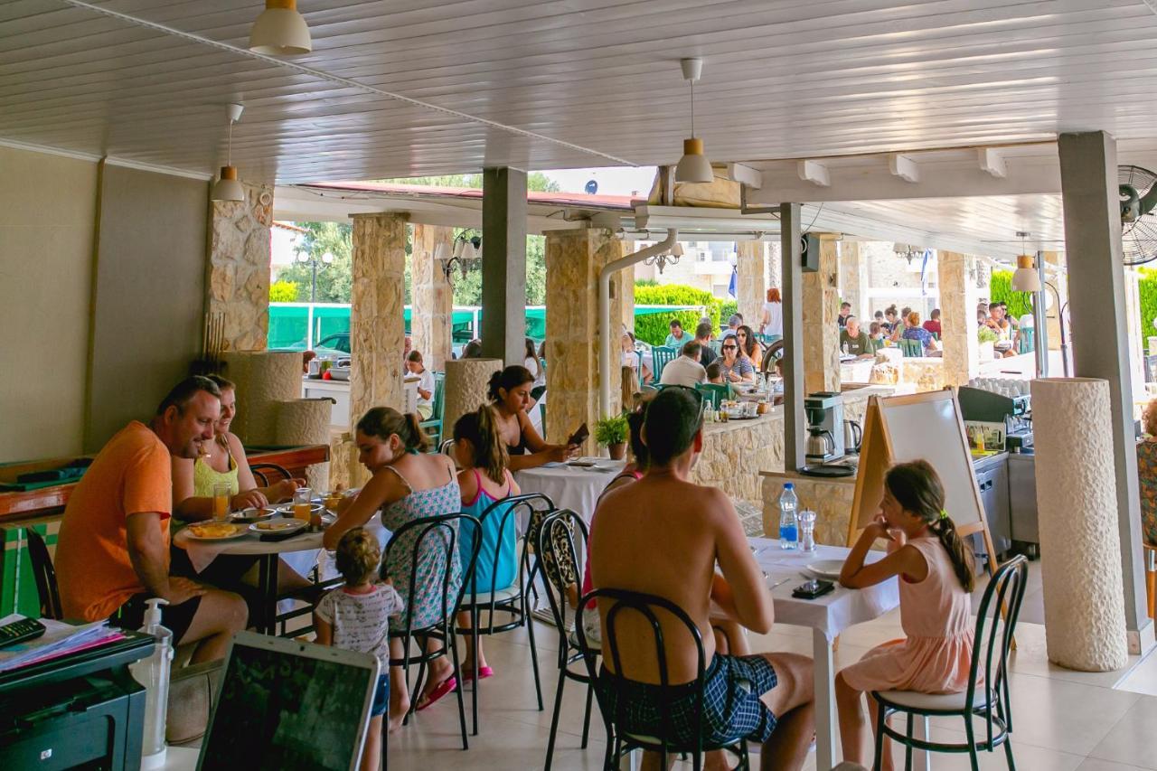 Golden Residence Family Resort Pefkochori Eksteriør billede
