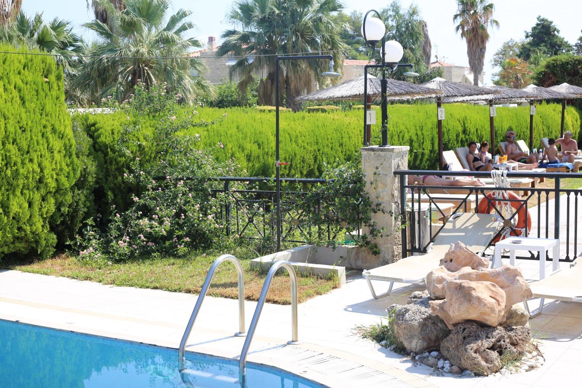 Golden Residence Family Resort Pefkochori Eksteriør billede