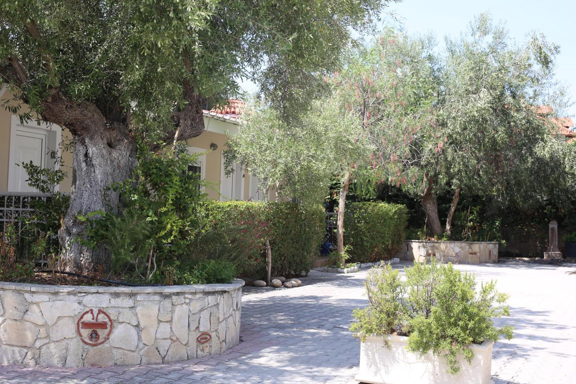 Golden Residence Family Resort Pefkochori Eksteriør billede